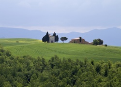 Domy, Łąki, Lasy, Góry, Toskania, Włochy