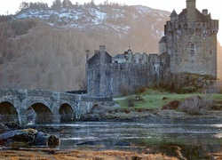 Zamek Eilean Donan, Wyspa Loch Duich, Region Highland, Szkocja, Most
