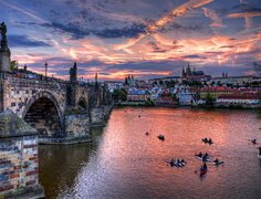 Czechy, Praga, Miasto, Most, Rzeka, Kajaki, Ludzie
