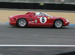 Ferrari,koła , czerwony