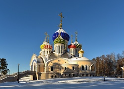 Cerkiew, Kopuła, Śnieg, Drzewa