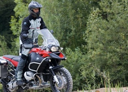 Motocykl, BMW R1200 GS, Motocyklista, Las