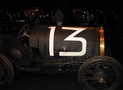 Bugatti,13, koła