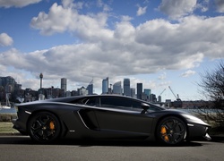 Lamborghini, Aventador, Ulica, Panorama, Miasta, Chmury