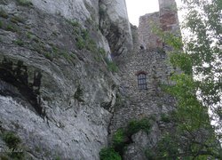 Zamek Ogrodzieniec, Wieś Podzamcze, Śląskie, Polska, Ruiny