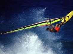 Windsurfing,żółta deska