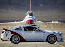 Ford Mustang GT, Thunderbirds Edition