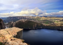 Norwegia, Klif Preikestolen, Fiord Lysefjorden, Góry