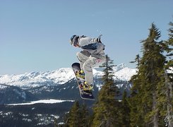 Snowbording,deska ,śnieg, zima , drzewa