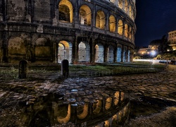 Rzym, Koloseum, Nocą