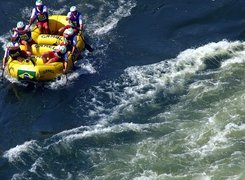 Rafting,spływ, rzeka, wiosła