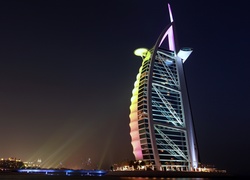 Zjednoczone Emiraty Arabskie, Dubaj, Hotel, Burdż al-Arab, Budynki, Palmy, Miasto Nocą
