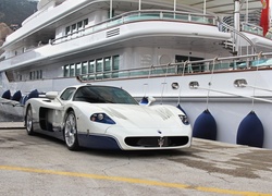 Maserati, MC12, Statek