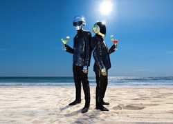 Daft Punk, muzyka, plaża, słońce, drinki