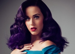 Katy Perry, Piosenkarka, Muzyka, Kobieta