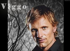 Viggo Mortensen,niebieskie oczy