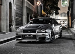 Nissan, SkyLine, Ulica