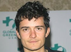 Orlando Bloom,krótkie włosy