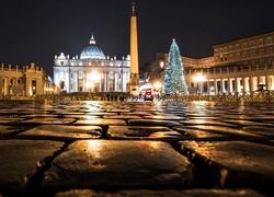 Włochy, Rzym, Watykan, Bazylika św. Piotra, Miasto Nocą