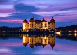 Saksonia, Niemcy, Pałac Moritzburg, Jezioro, Noc, Odbicie