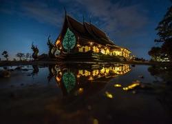 Tajlandia, Świątynia
