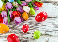 Wielkanoc, Kolorowe, Pisanki, Tulipany, Deska