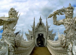 Biała Świątynia, Wat Rong Khun, Prowincja Chiang Rai, Tajlandia