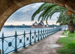 Australia, Sydney, Sydney Opera House, Łuk, Park