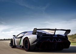 Lamborghini, Veneno, Droga