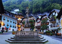 Domy, Pomnik, Hallstatt, Austria