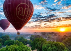 Zachód Słońca, Balony, Niebo, Chmury