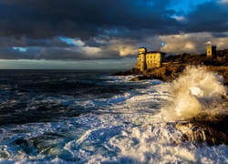 Zamek Boccale, Castello del Boccale, Livorno, Toskania, Włochy, Morze, Fale