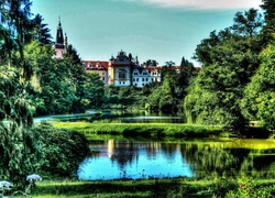 Zamek Pruhonice, Miejscowość Pruhonice, Czechy, Park, Staw