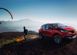 Kadjar, Renault, Spadochroniarstwo