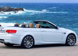 Białe, BMW M3 E93, Kabriolet, Morze, Skały