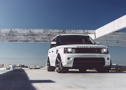 Biały, Range Rover