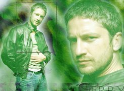 Gerard Butler,czarna kurtka, jasne włosy