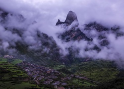 Góry, Chmury, Miasteczko, Tybet, Chiny