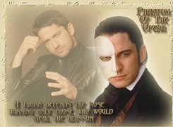 Gerard Butler,maska, czarna kurtka