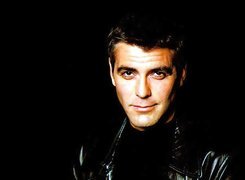 George Clooney,skórzana kurtka