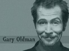 Gary Oldman,uśmiech, broda