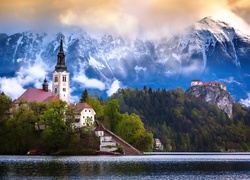 Kościół, Zamek, Góry, Las, Słowenia