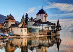 Zamek Oberhofen, Jezioro Thun, Góry, Miejscowość Oberhofen, Szwajcaria