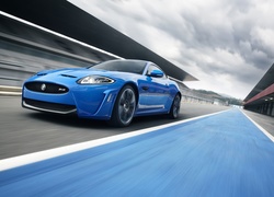 Jaguar XKR-S