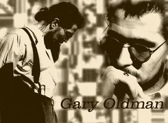 Gary Oldman,biała koszula, okulary