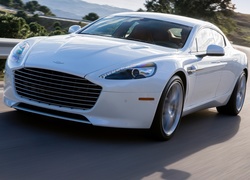 Aston Martin, Rapide S, Droga