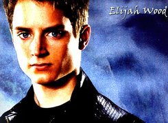 Elijah Wood,niebieskie oczy, jasne włosy