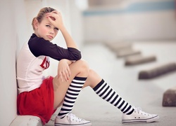 Blondwłosa, Dziewczyna