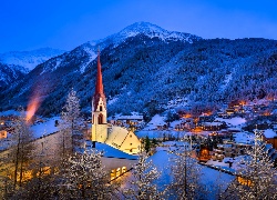 Góry, Austria, Las, Domy, Światła