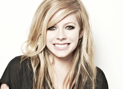 Avril Lavigne, Piosenkarka, Uśmiech
